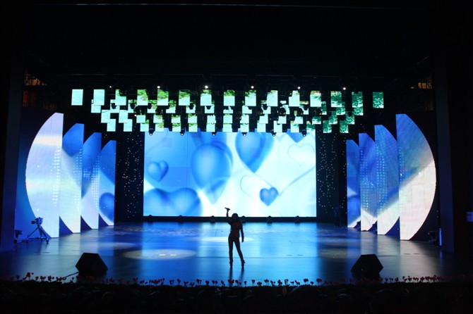 P4全彩屏 P4全彩屏